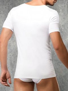 Мужская белый классическая футболка с большим вырезом Doreanse Macho Styleм 2520c02